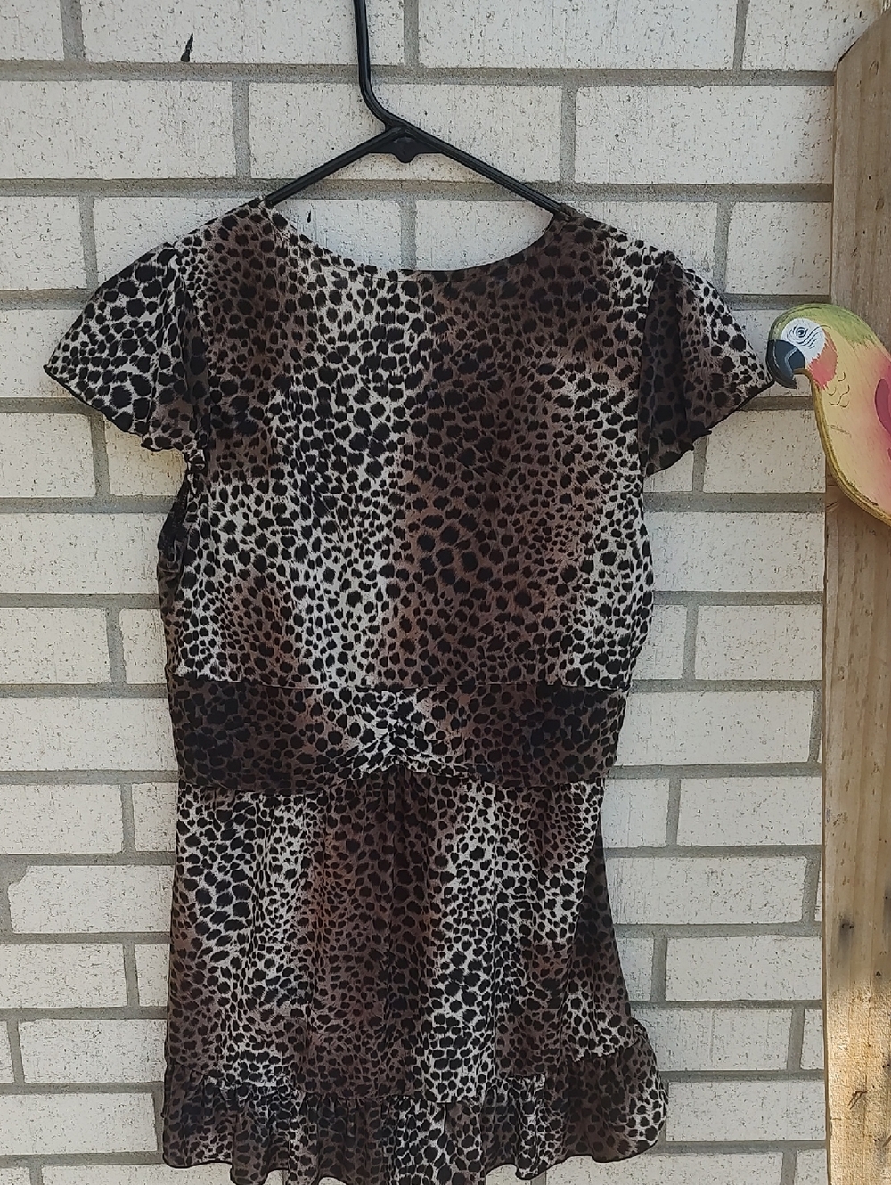 Leopard Top - Picture 8 of 9